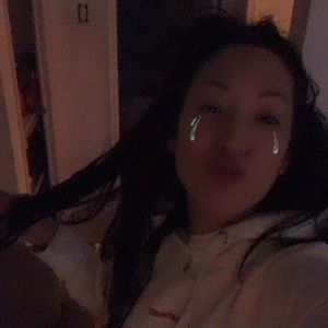 Meet your Posher, Carla